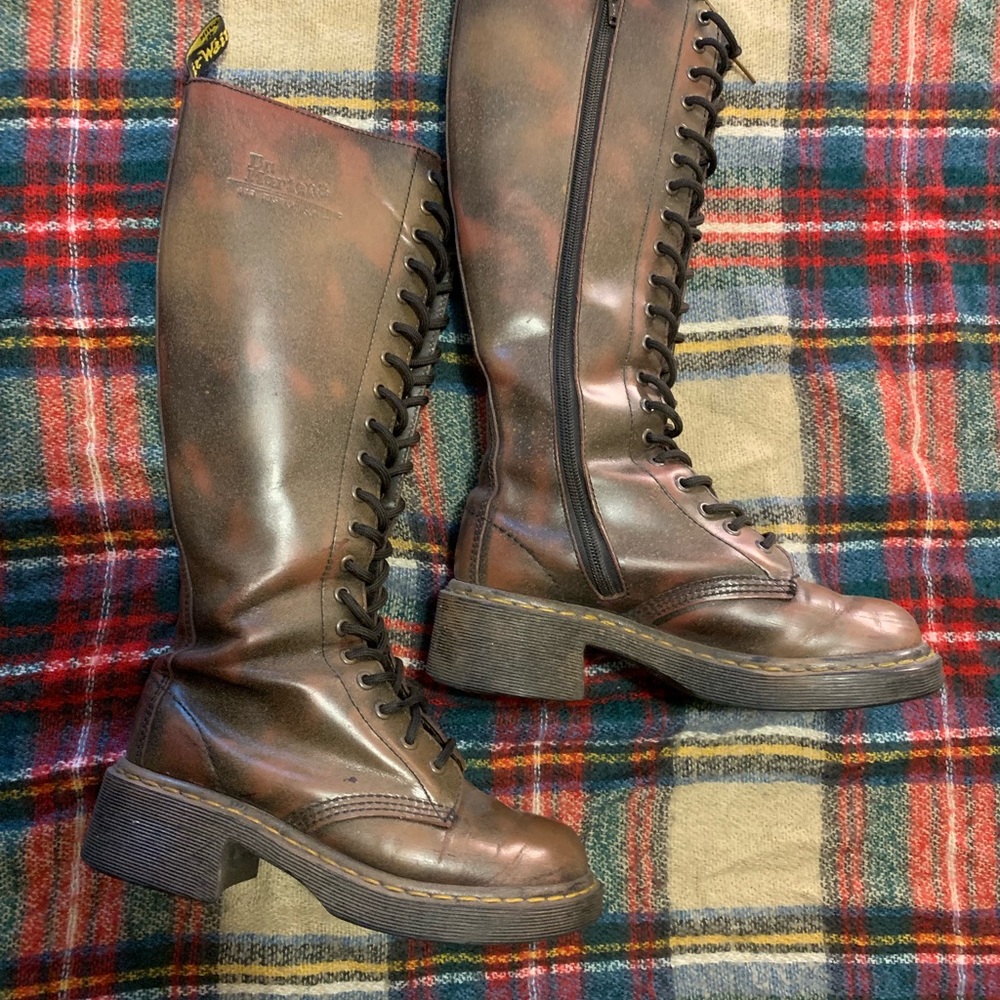 Doc Martin 20 hole combat boots